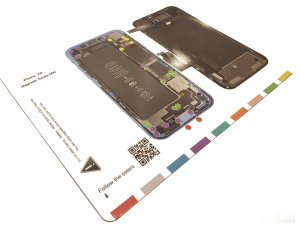 Magnetická podložka na opravu iPhone XR